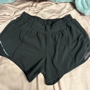 lululemon hotty hot 4” low rise